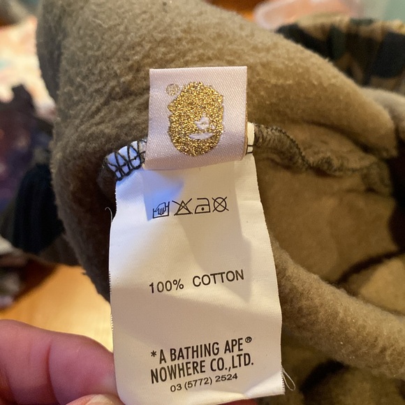 A Bathing Ape 🦍 Sweatpants - Picture 4 of 5